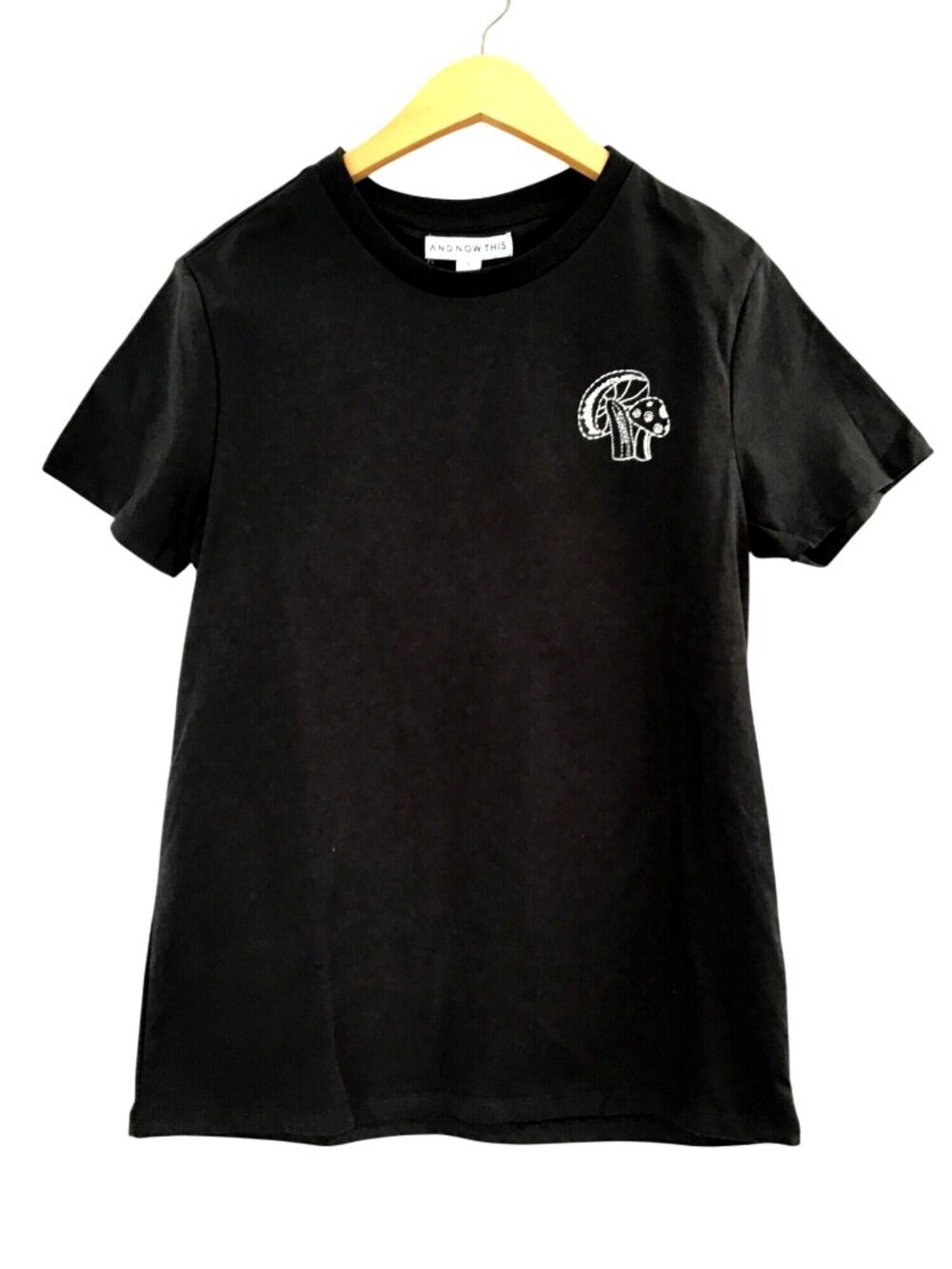 AND NOW THIS- MEN'S SHORT SLEEVE CREW NECK GRAPHIC T-SHIRT SIZE SMALL NEW WITH T